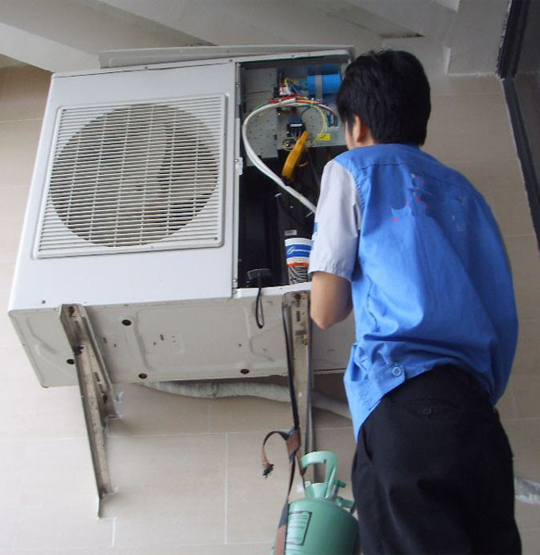 万山空调开机无反应维修